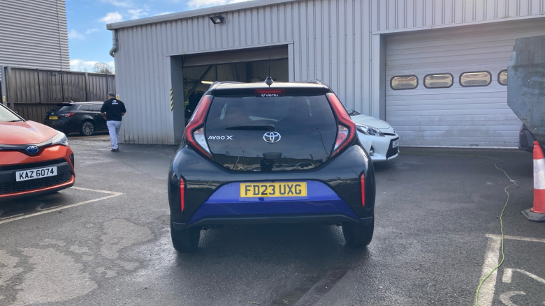 Toyota Aygo X 1.0 VVT-i Edge 5dr Auto Petrol Hatchback